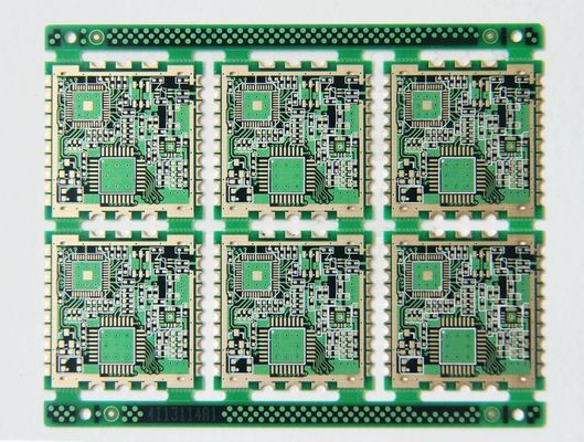 FR-4 1OZ PCB SMT PCBA Assembly White Silkscreen dengan 3mil Minimum Line Space Green Solder Mask